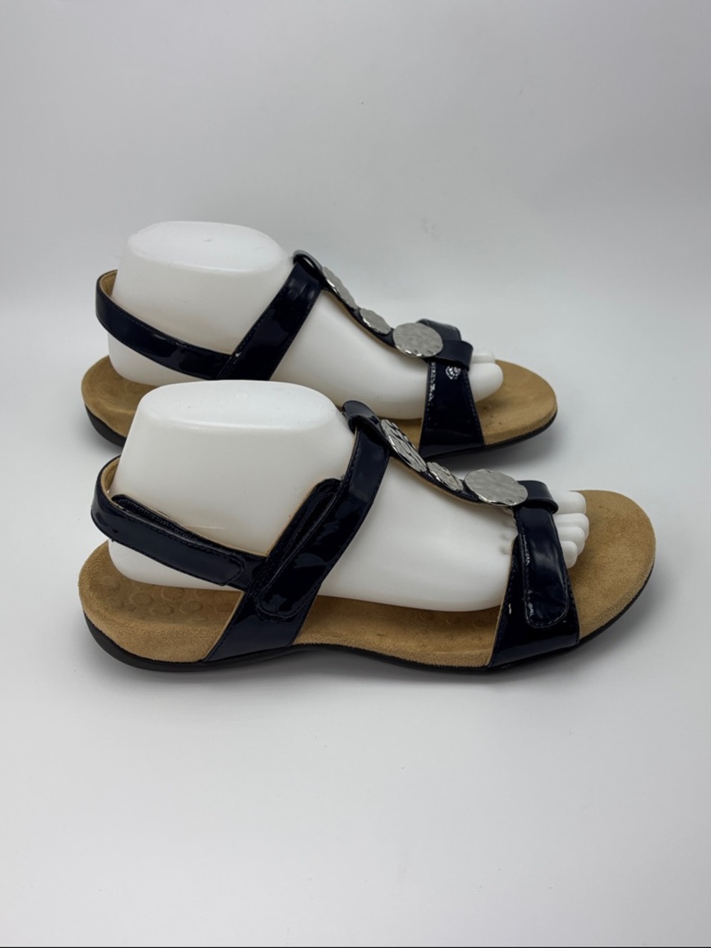 Vionic Farra Navy Sandals - size 9 - Picture 3 of 9